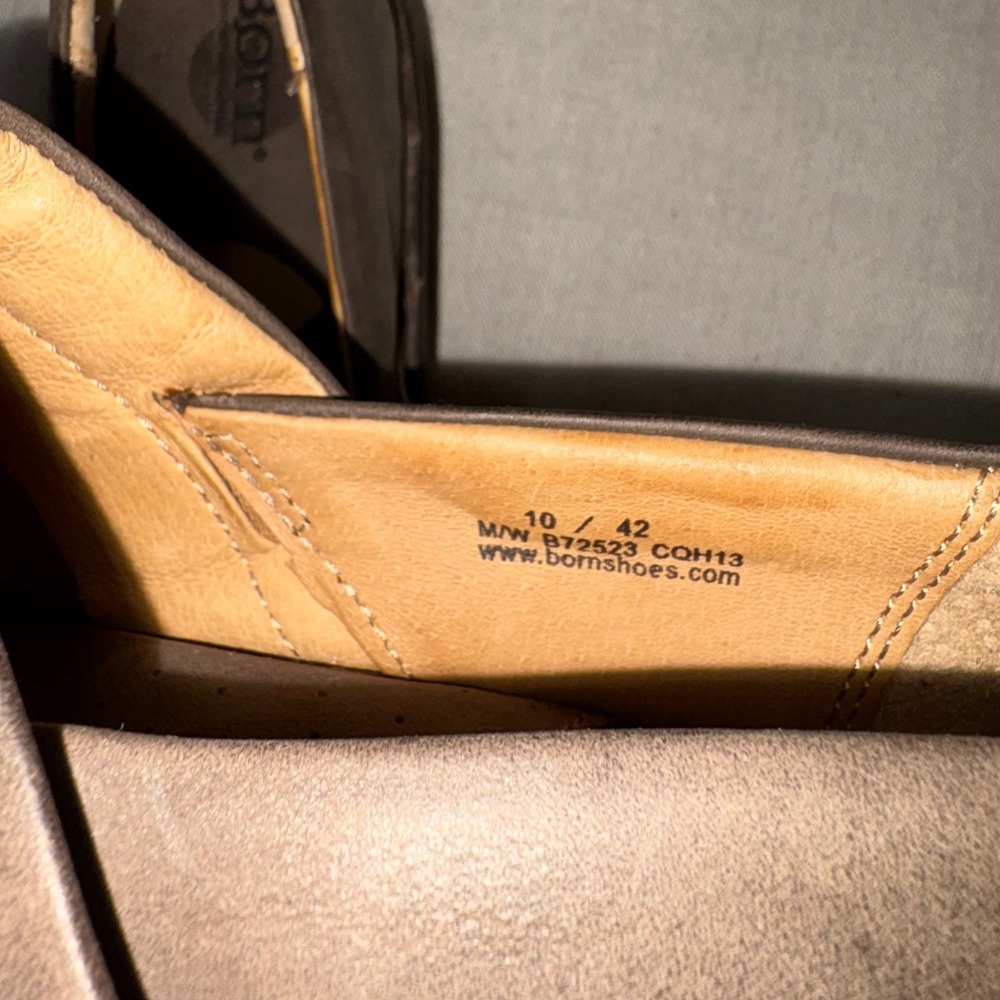 Born Brown‎ Leather Clogs Mules Womens Slip Comfort Shoes Low Wedge Round Toe 10 - Picture 9 of 10